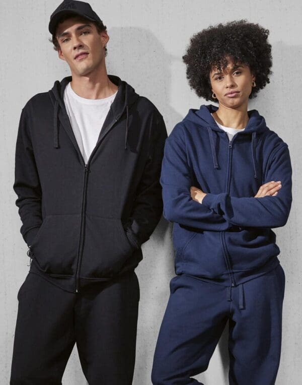 ID.224 Zip Hood