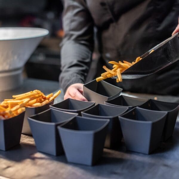 MOVE FOOD M