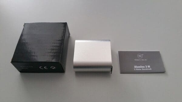 Alumino 3 M