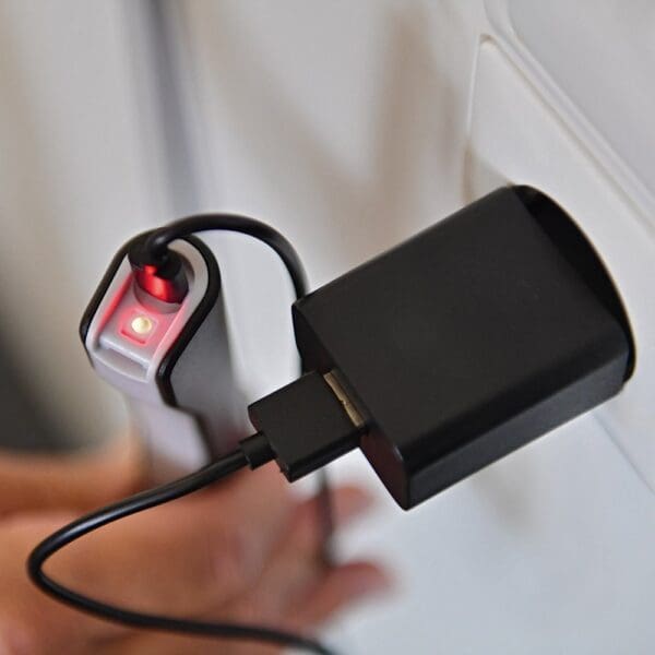 Check Light Charge 130 L