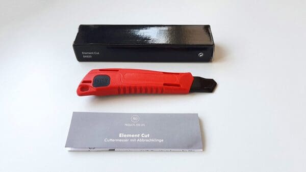 Element Cut rot