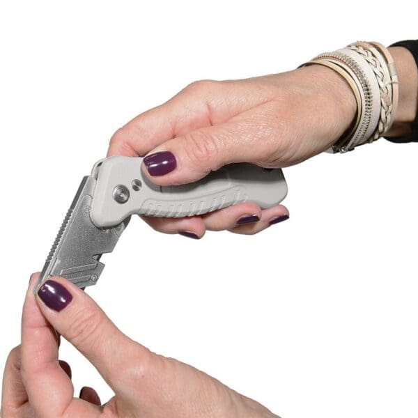 Solid Screw Cut