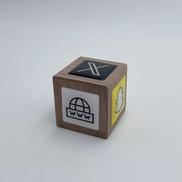 NFC Social Media Cube