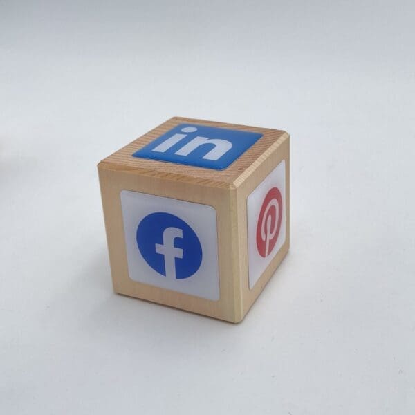 NFC Social Media Cube