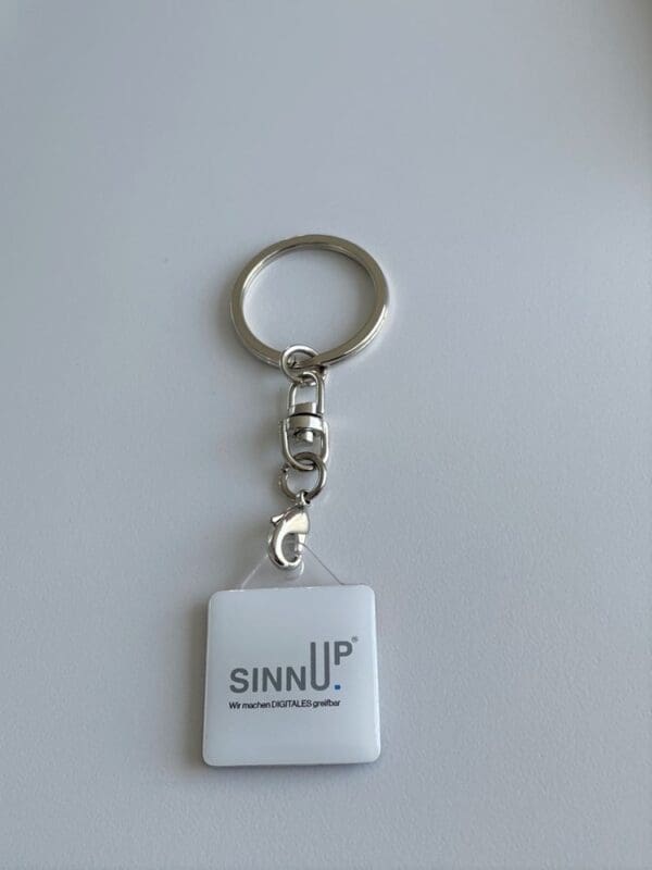 Schlüsselanhänger NFC mit Fundsystem