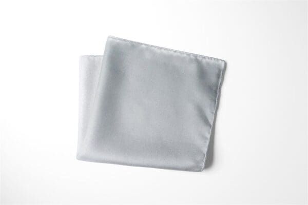 Herren Einstecktuch aus Satin - Einstecktuch uni Einstecktücher in Größe 30 x 30 cm - 100% Mikrofaser - hellgrau