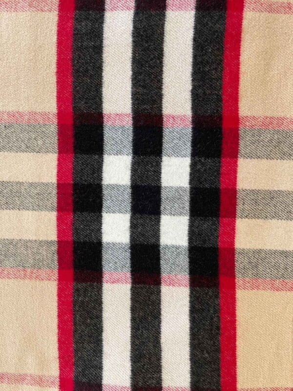 Winterschal unisex aus 100% gebrushter Seide, Seidenschal für Damen und Herren - Schal für Herbst und Winter - Größe 30 x 180 cm - Beige Braun