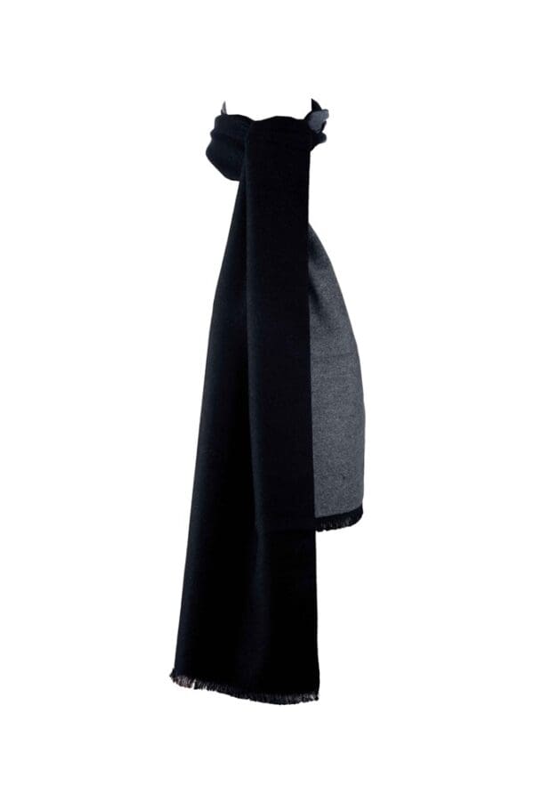 Winterschal unisex aus 100% gebrushter Seide, Seidenschal für Damen und Herren - Schal für Herbst und Winter - Größe 30 x 180 cm - Grau Schwarz