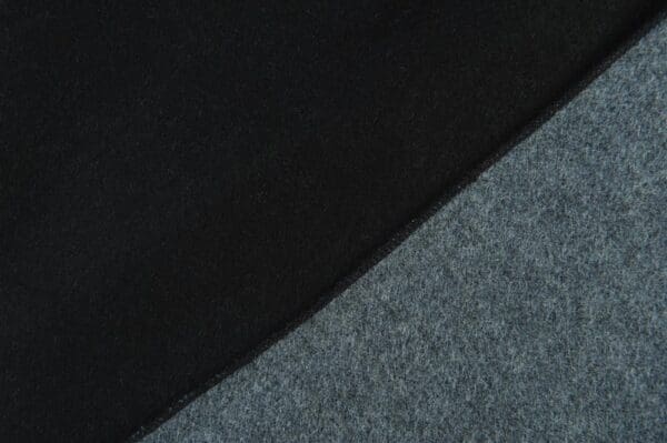Winterschal unisex aus 100% gebrushter Seide, Seidenschal für Damen und Herren - Schal für Herbst und Winter - Größe 30 x 180 cm - Grau Schwarz