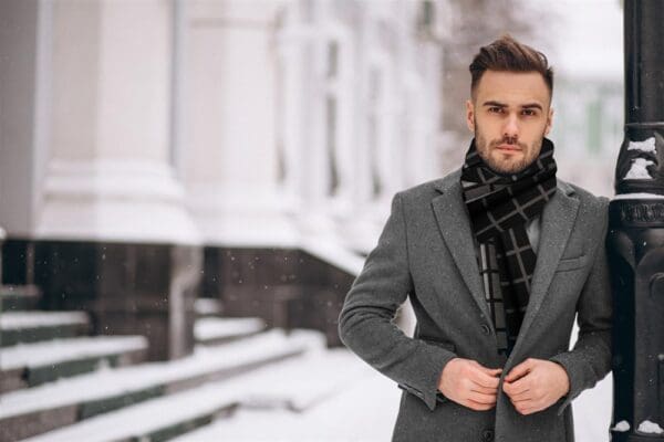 Winterschal unisex aus 100% gebrushter Seide, Seidenschal für Damen und Herren - Schal für Herbst und Winter - Größe 30 x 180 cm - Schwarz Grau Karo