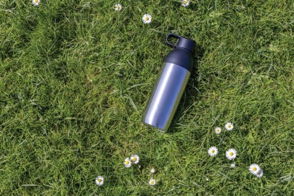Flow Vakuumflasche aus RCS recyceltem Stainless-Steel