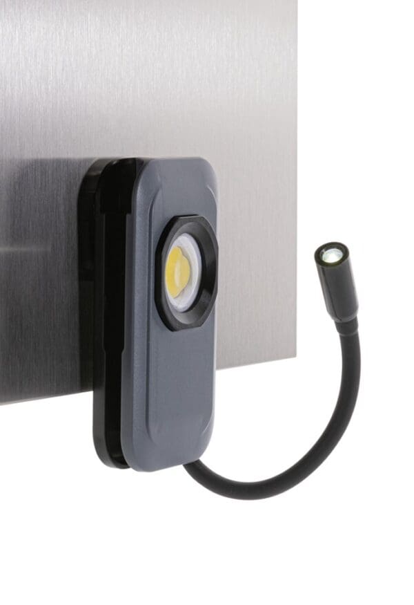 Gear X wiederaufladbare USB Arbeitsleuchte aus RCS rPlastik