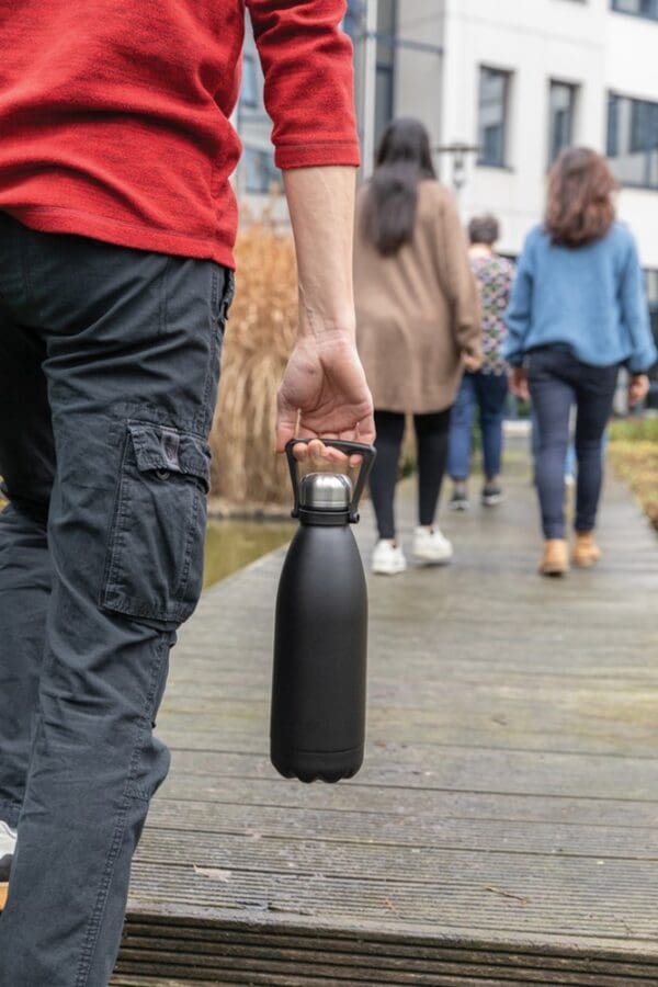Große Vakuumflasche aus RCS recyceltem Stainless-Steel 1,5L