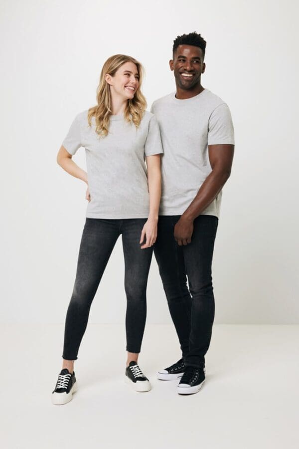 IQONIQ Manuel ungefärbtes T-Shirt aus recycelter Baumwolle