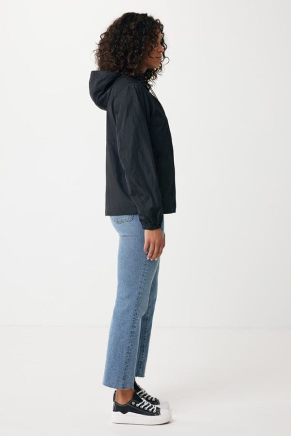 Jacke IQONIQ Logan Lightweight aus recyceltem Polyester