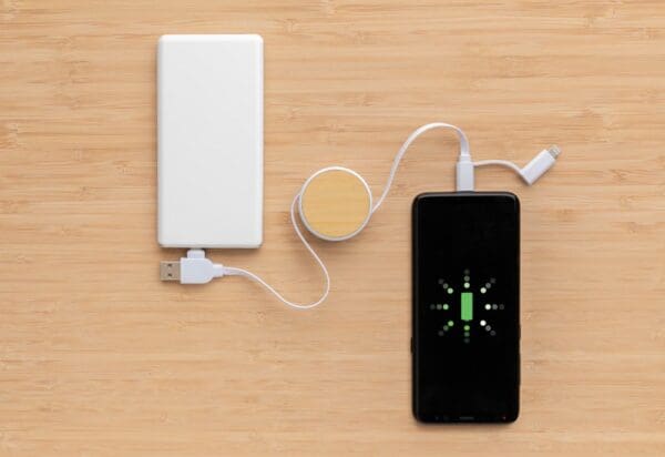 Ontario ausziehb. 6-in-1 Kabel aus RCS recyceltem Kunststoff