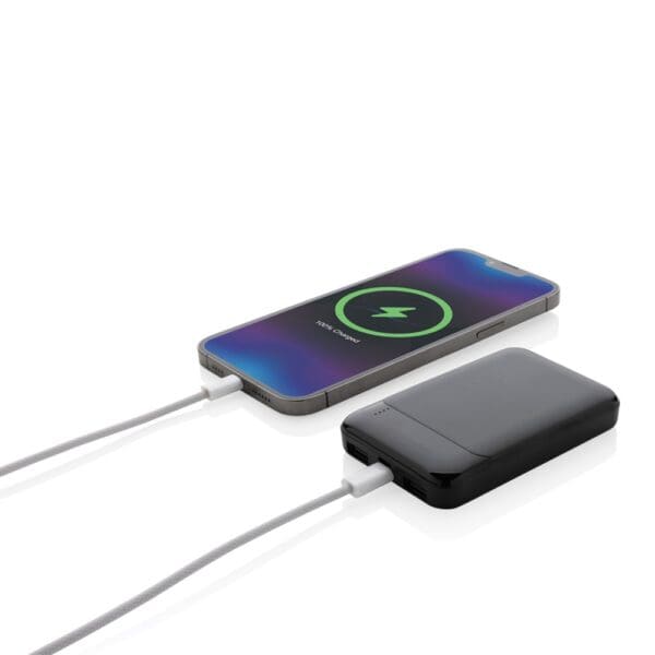 Powerbank 5.000mAh aus RCS recyceltem Kunststoff