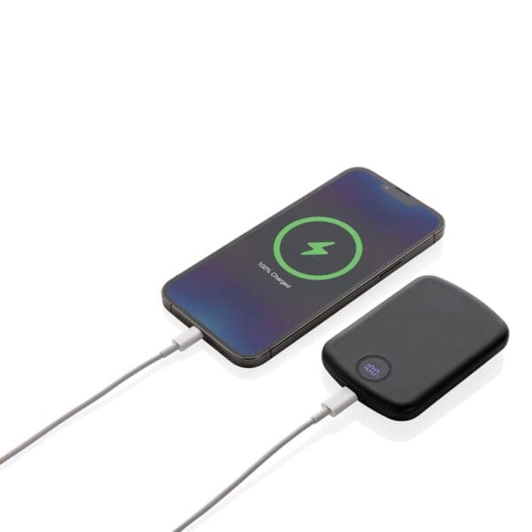 Powerbank MagBoost 5.000mAh magnetisch aus RCS rec. Plastik