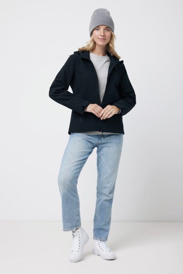 Softshelljacke IQONIQ Makalu Damen aus recyceltem Polyester