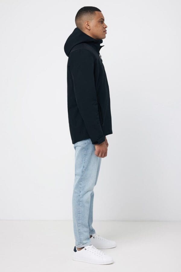 Softshelljacke IQONIQ Makalu Herren aus recyceltem Polyester