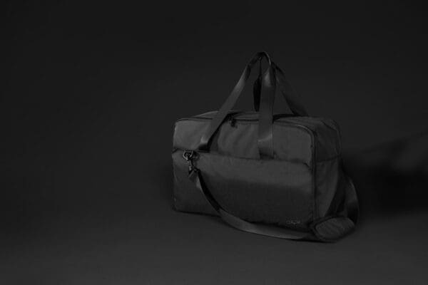 Swiss Peak Aware™ RPET 15,6" Laptop-Wochenendtasche