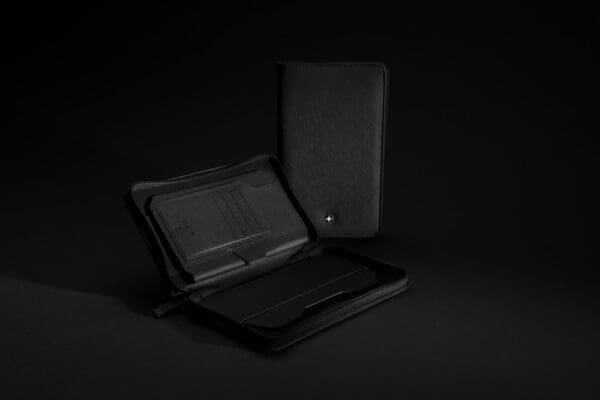 Swiss Peak Heritage RCS rPU RFID Travel Wallet