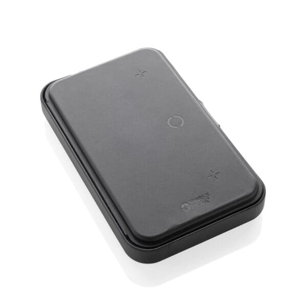 Swiss Peak Travel-Case aus RCS rec. PU mit 3-in-1-Charger