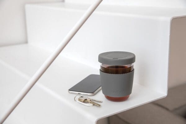 Ukiyo Borosilikatglas mit Silikondeckel & Sleeve
