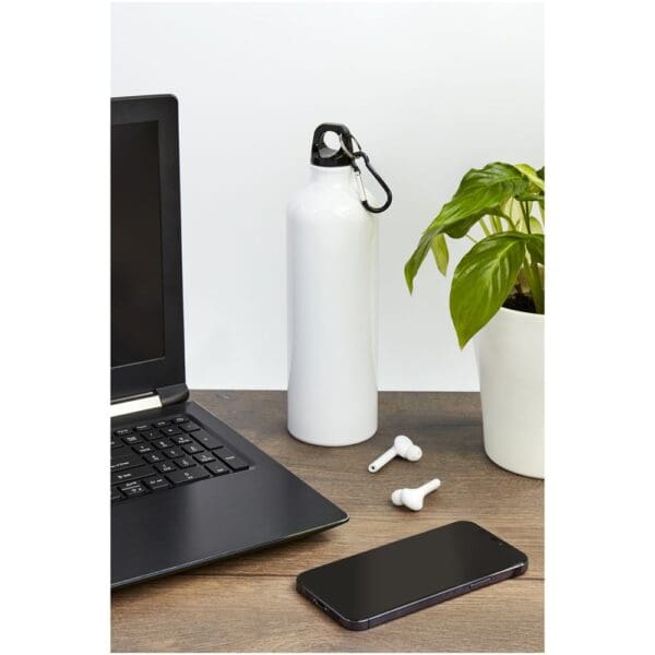 Trinkflasche Oregon 770 ml RCS-zertifizierte aus recyceltem Aluminium mit Karabinerhaken