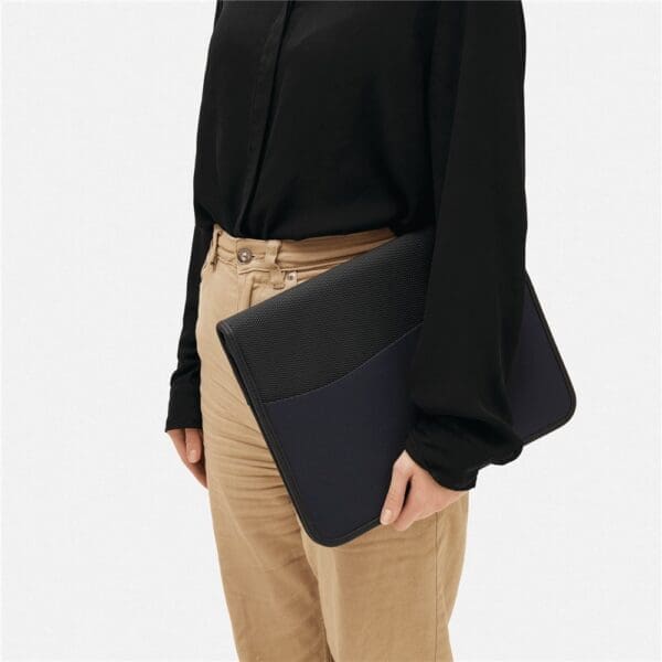 AVANTI ZIP