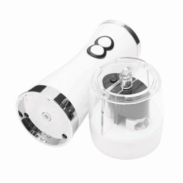 SALT N' PEPPER