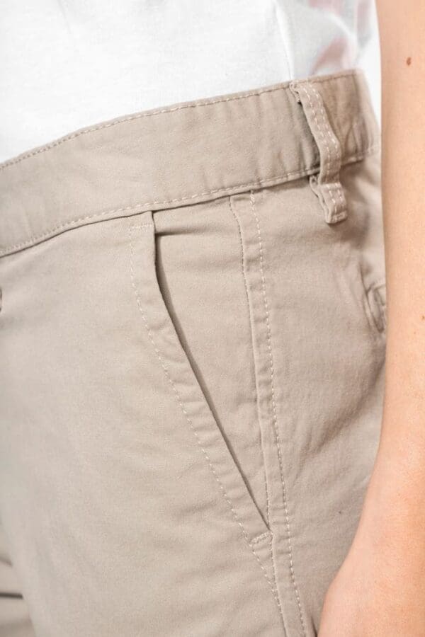 Chino-Bermuda-Shorts für Damen K751