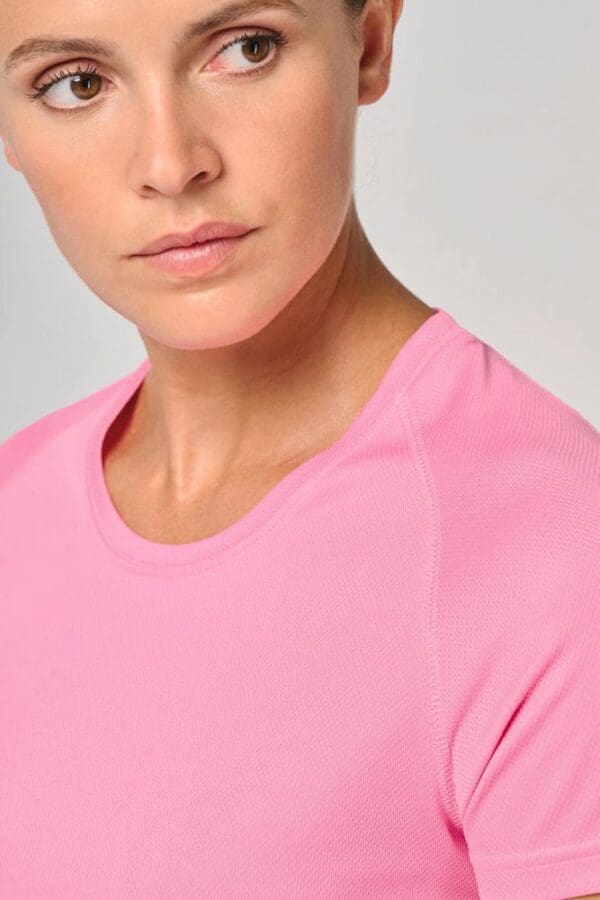 Damen-Sportshirt aus Recyclingmaterial mit Rundhalsausschnitt PA4013