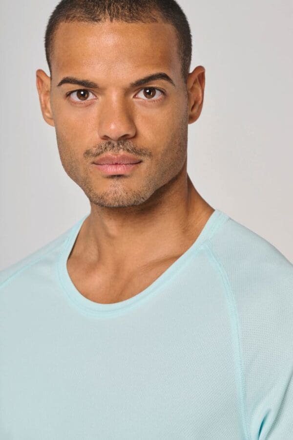 Herren-Sportshirt aus Recyclingmaterial mit Rundhalsausschnitt PA4012