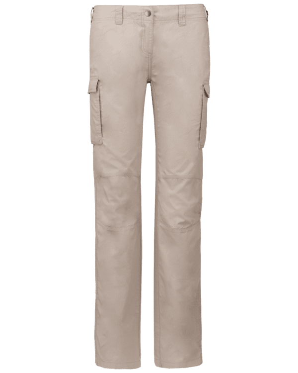 Leichte Damenhose mit mehreren Taschen K746