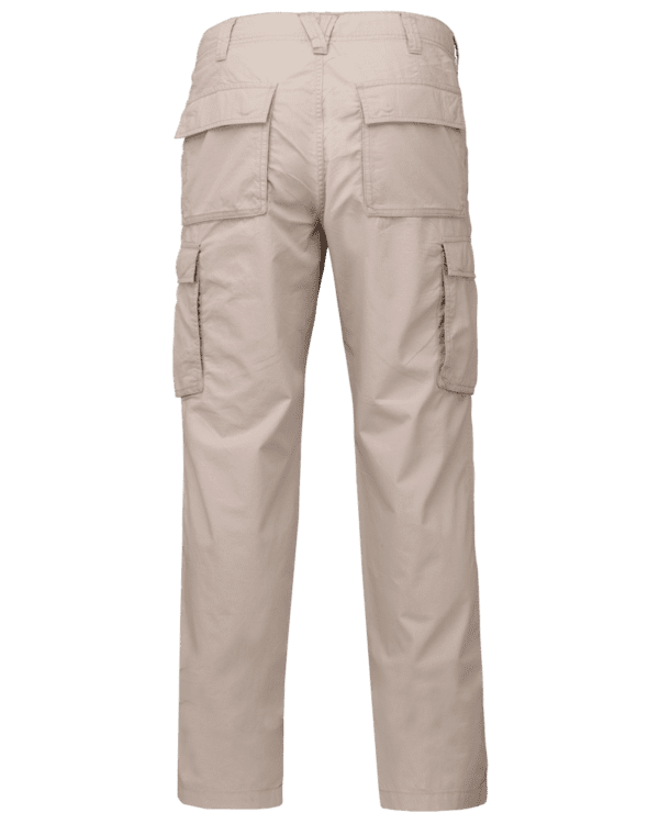 Leichte Herrenhose mit mehreren Taschen K745