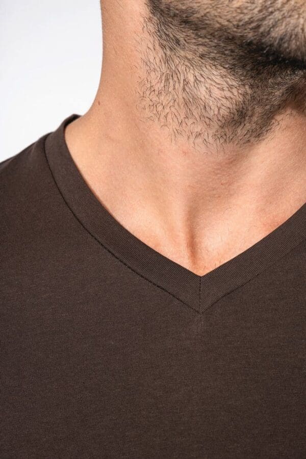 Men's short-sleeved V-neck T-shirt