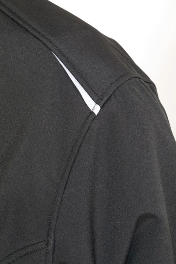 Recycelte Softshell-Jacke R900M