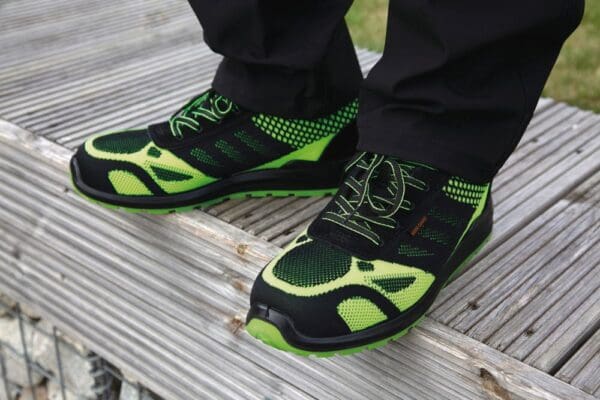 Sicherheitsschuhe Flyknit R458X