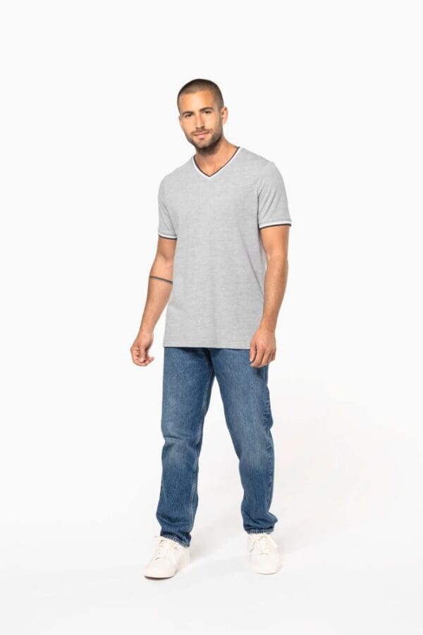T-Shirt aus Piqué-Trikot mit V-Ausschnitt für Herren K374