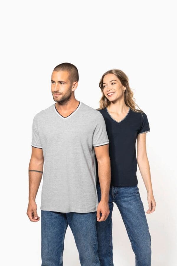 T-Shirt aus Piqué-Trikot mit V-Ausschnitt für Herren K374