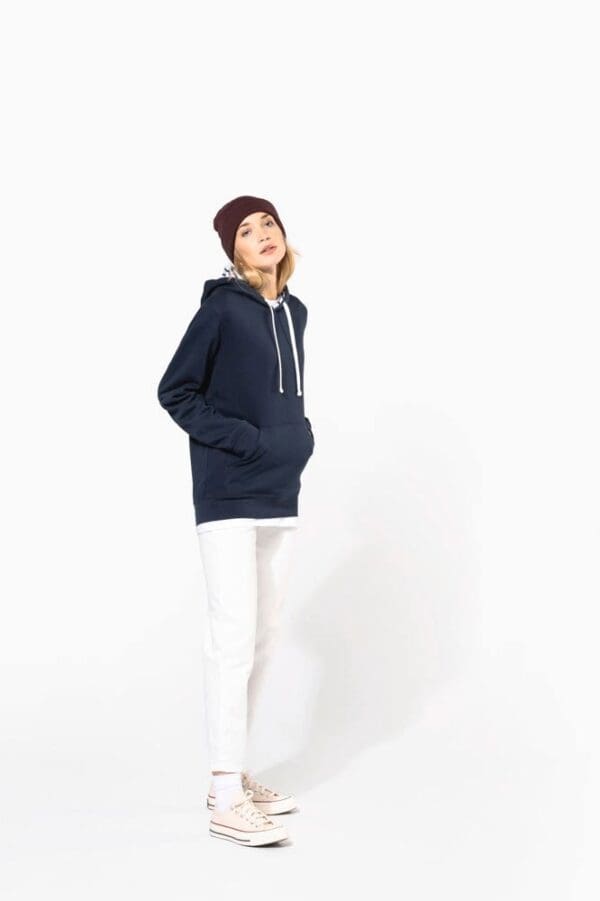 Unisex-Kapuzensweatshirt mit kontrastfarbener Kapuze und Motiven K4013
