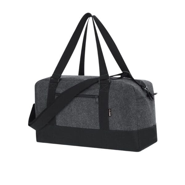 Tasche Yusof