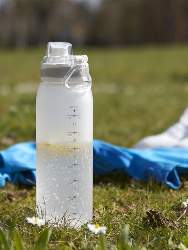 Sportflasche AQUA Tritan Frost