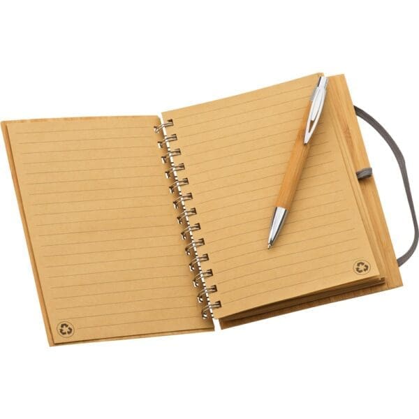 Notizbuch mit Bambuscover
