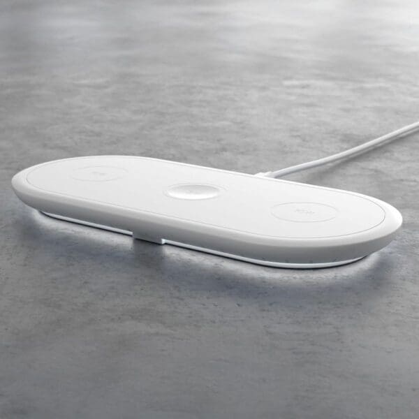 3-in-1 15W Drahtloses Ladegerät für Handys, Apple Watch und AirPods.