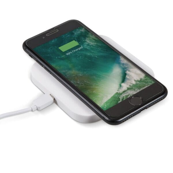 Kabelloses Ladepad inklusive 2 USB-Anschlüssen (5W)