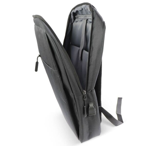 Laptoptasche mit Ladeanschluss 20L
