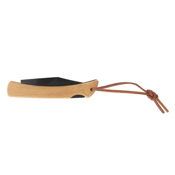 Taschenmesser aus Bambus