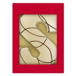 Luxuriöser weißer Schokobuchstabe S mit Pralinenfüllung